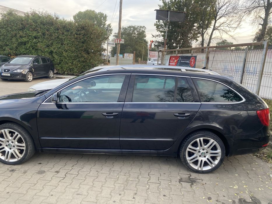 Skoda superb 2011 dsg 177 cai
