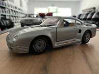 Метална колекционерска количкa BBURAGO  PORSCHE 959  мащаб 1:24