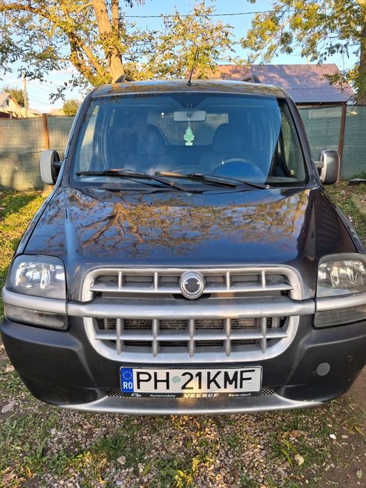 Vând fiat doblo 1.9