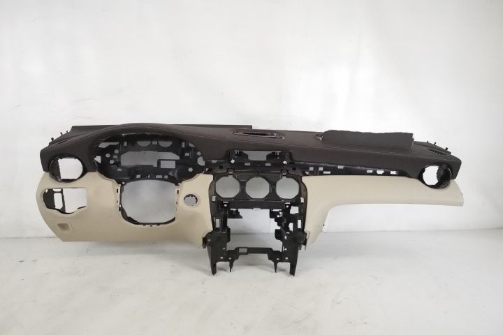 Оригинален таблен панел с AIRBAG Mercedes-Benz ГЛЦ / Mercedes-Benz GLC