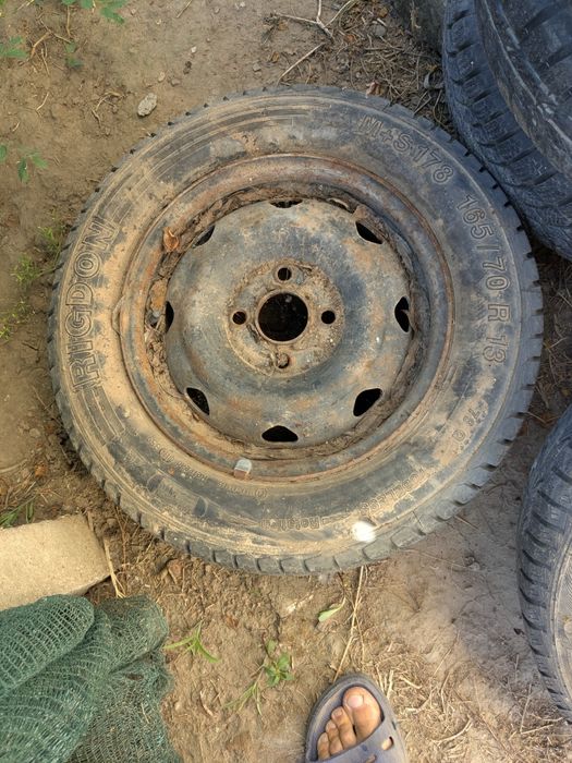 Jante tabla cu anvelope iarnă