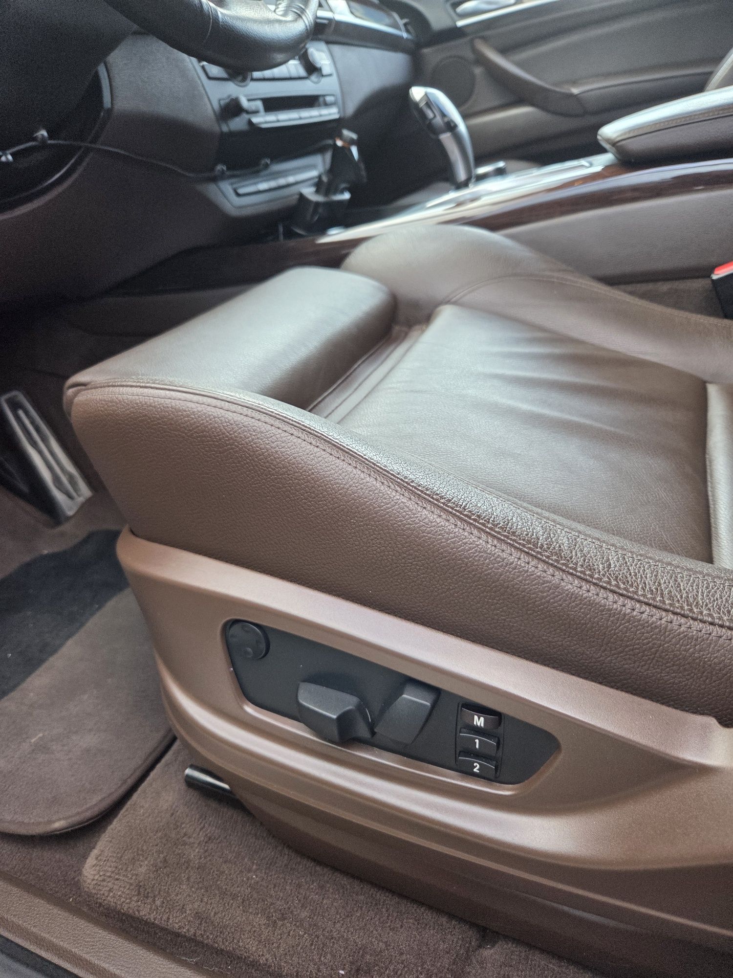 BMW X5 E70 facelift 306 cp