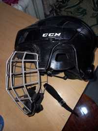 Продам шлем хоккейного игрока марки CCM, размер SR small