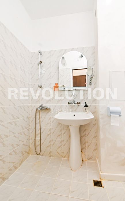 Дава се под наем Двустаен апартамент в София, Надежда 4 - 70 кв.м за 475 € - Снимка #9