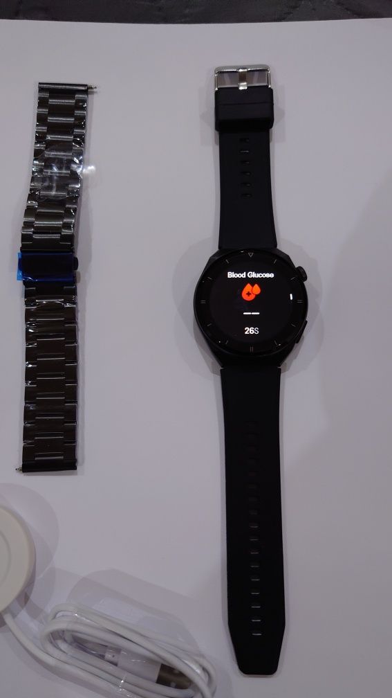 SmartWatch elegant identic cu Huawei GT3 pro