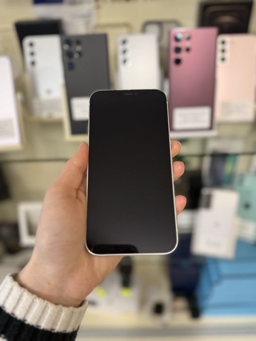 Apple iPhone 12 -Midnight, Blue, White-