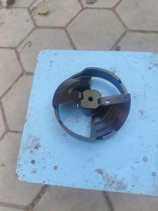 Алюминиевая голова для пластикового китайского ледобура.