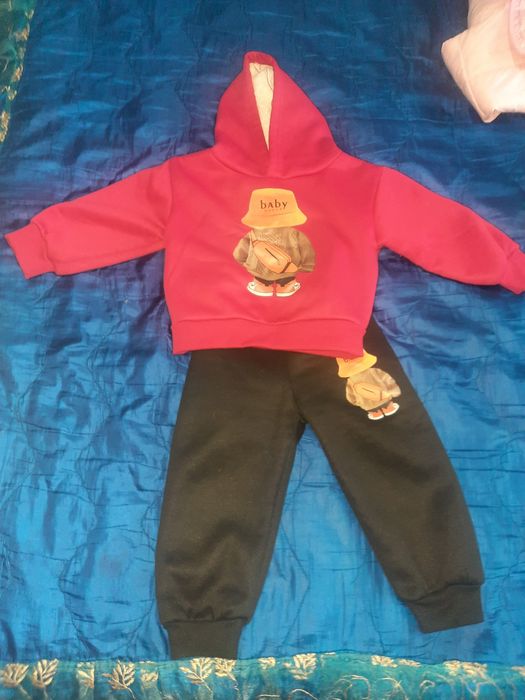 Костюмы на девочку 3-4 года