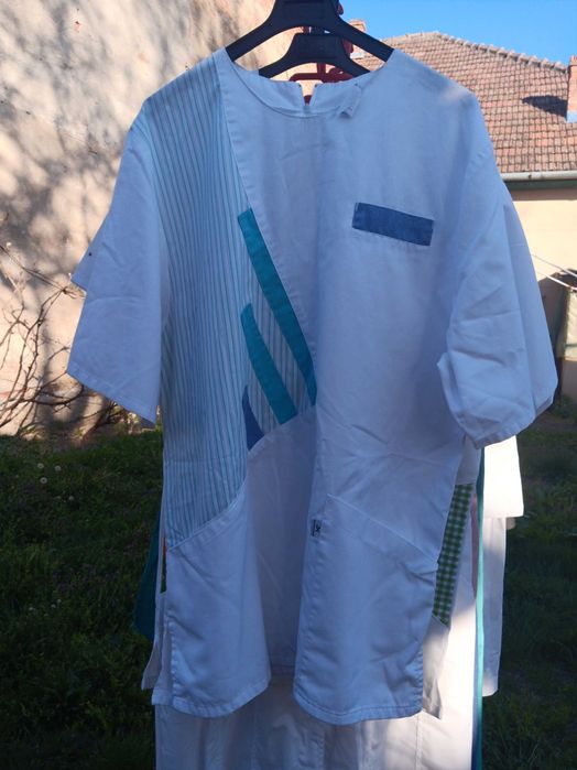 Vand halate albe si colorate