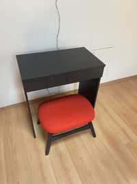 Set masa de toaleta / machiaj plus scaun / taburet ikea