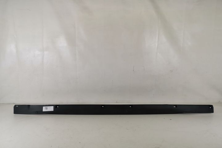 Prag Dreapta Original In Stare Buna Volkswagen VW  Passat  B8 2014 201