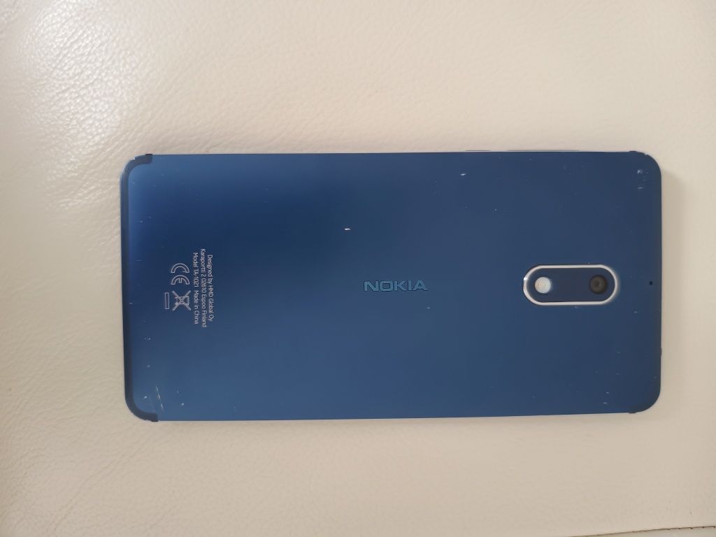 Vând Nokia 6 ,dual SIM ,orice rețea,albastru.