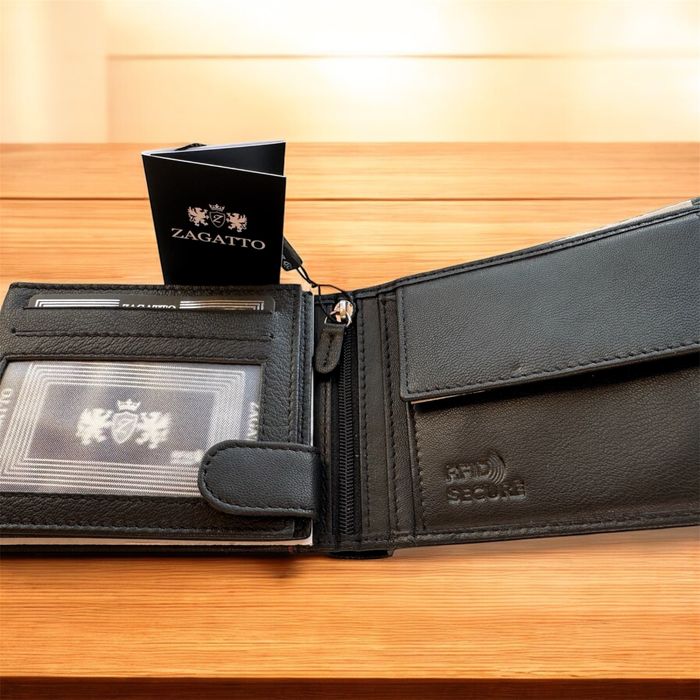 Мъжки портфейл от естестмена кожа