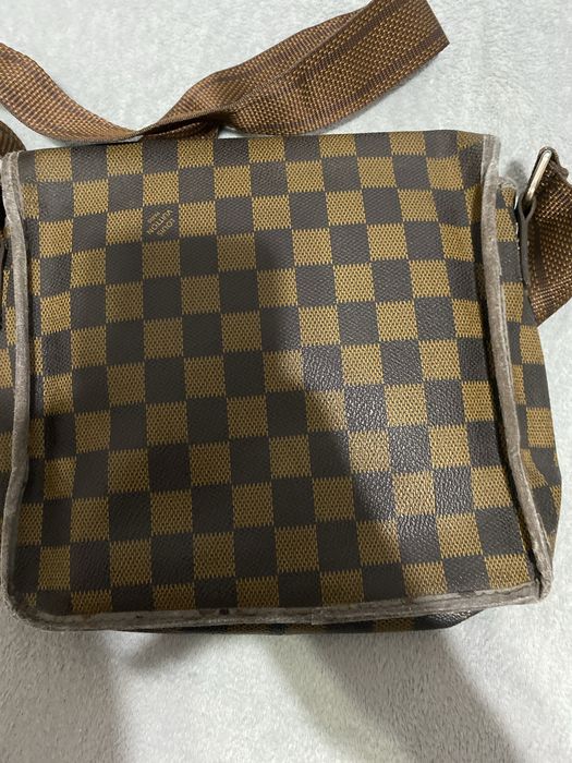 Borseta Louis Vuitton 2011