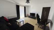 Apartament cu balcon 13mp, pod, parcare inclusā - 12 min metrou Păcii