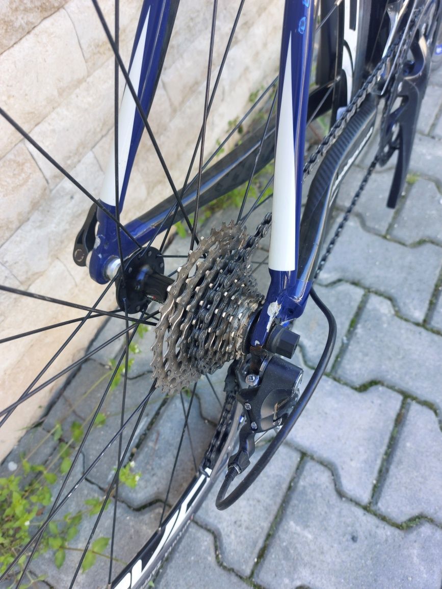 Карбонова шосейка RIBBLE
