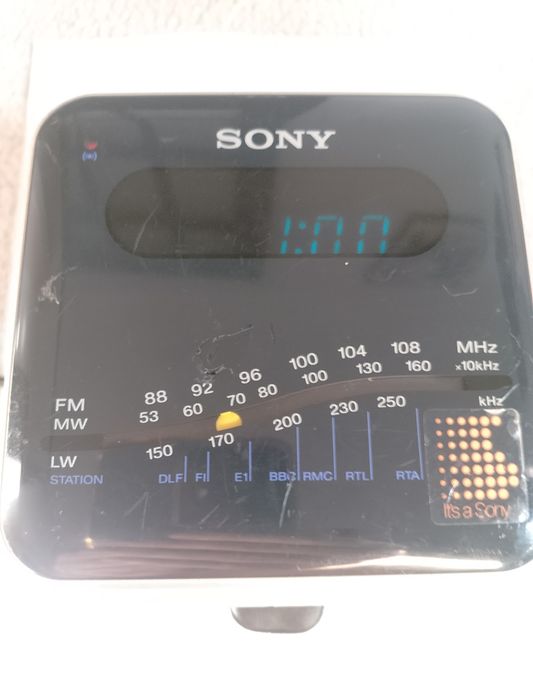 Sony Diigicube ICF-C101L radio plus ceas digital