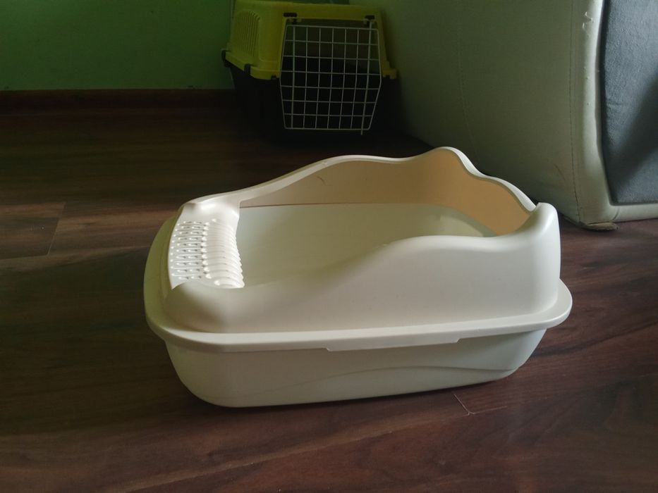 Котешка тоалетна