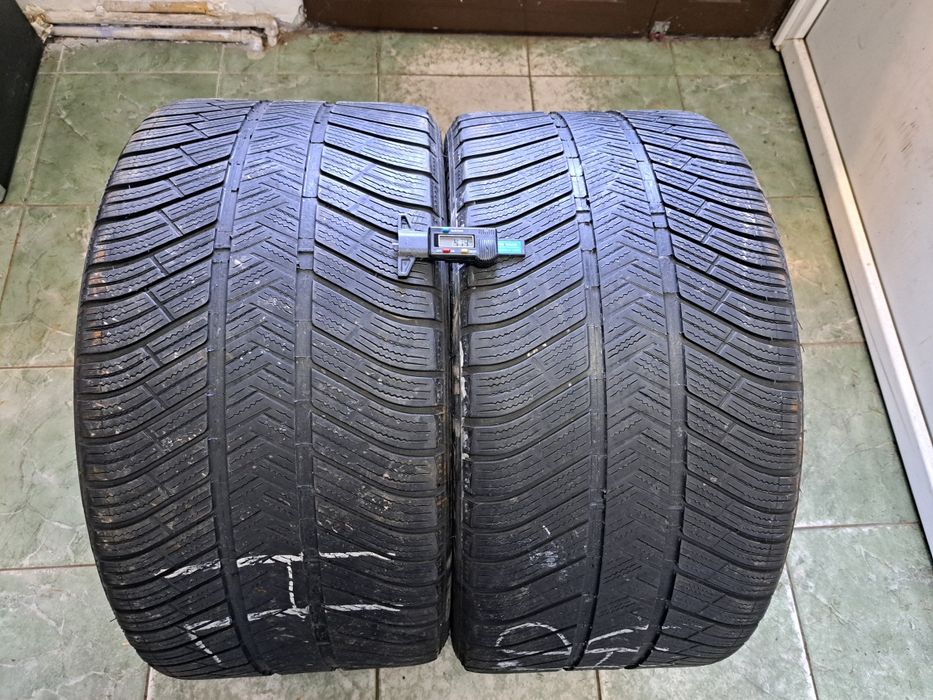 2 anvelope 295/35 R19 Michelin
