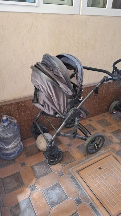 Детская коляска. Трансформер.