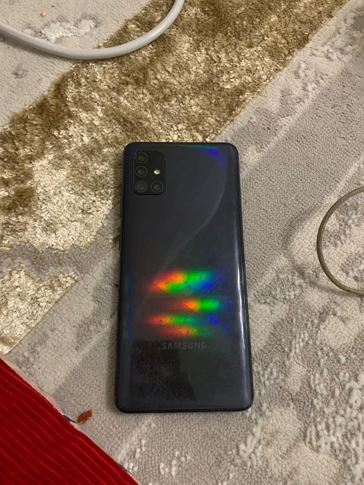 Продам Samsung A51