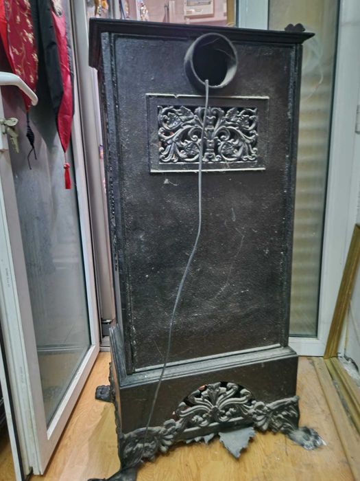 Soba fonta veche Tesghen