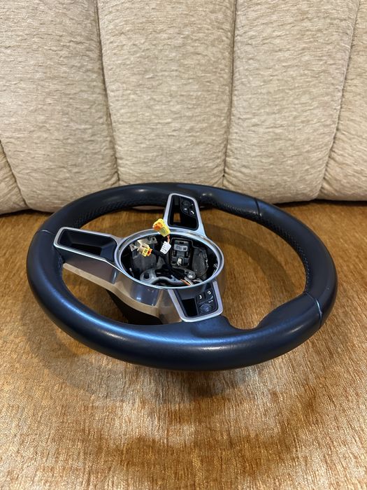 Volan Porsche Macan 95B : 95B959256E