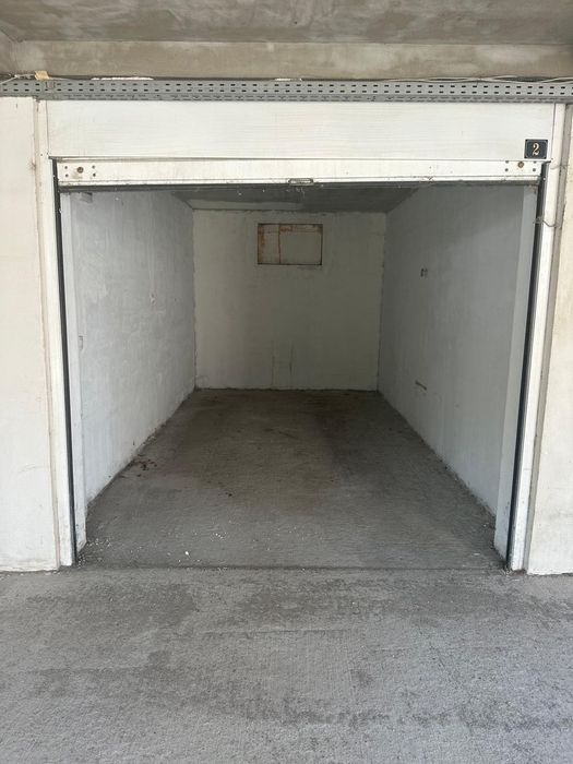 Дава се под наем Гараж / Паркомясто в Банкя - 18 кв.м за 76.5 € - Снимка #1