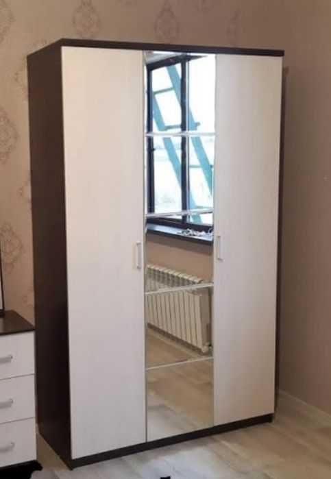 Шкаф в отличном состоянии