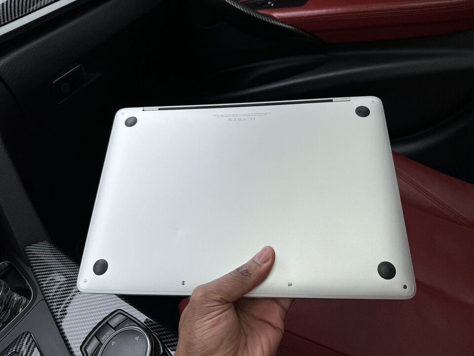 MacBook Pro 13 inch 512 GB