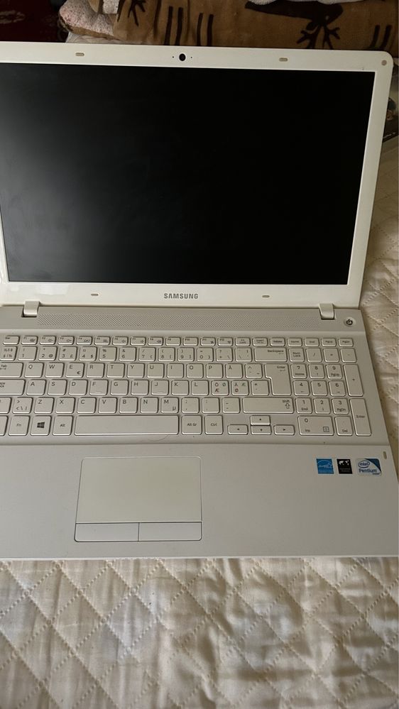 Laptop samsung slim 370R