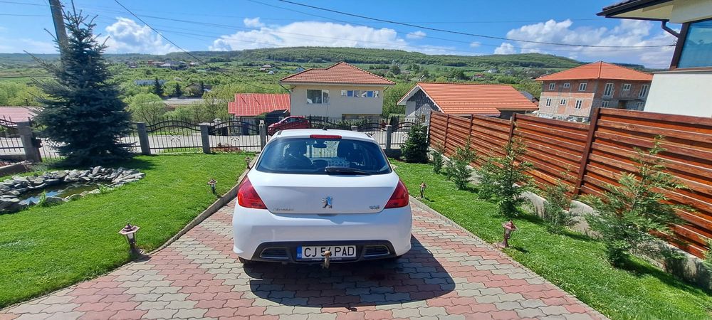 Vând Peugeot 308 1.6 benzina +gpl