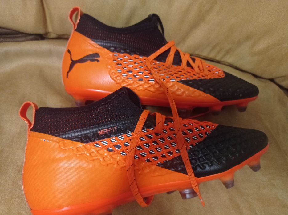 НамаляМ-бутонки Puma