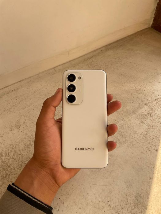 Holati ideal Tekno cparc 40 proʻ pilus