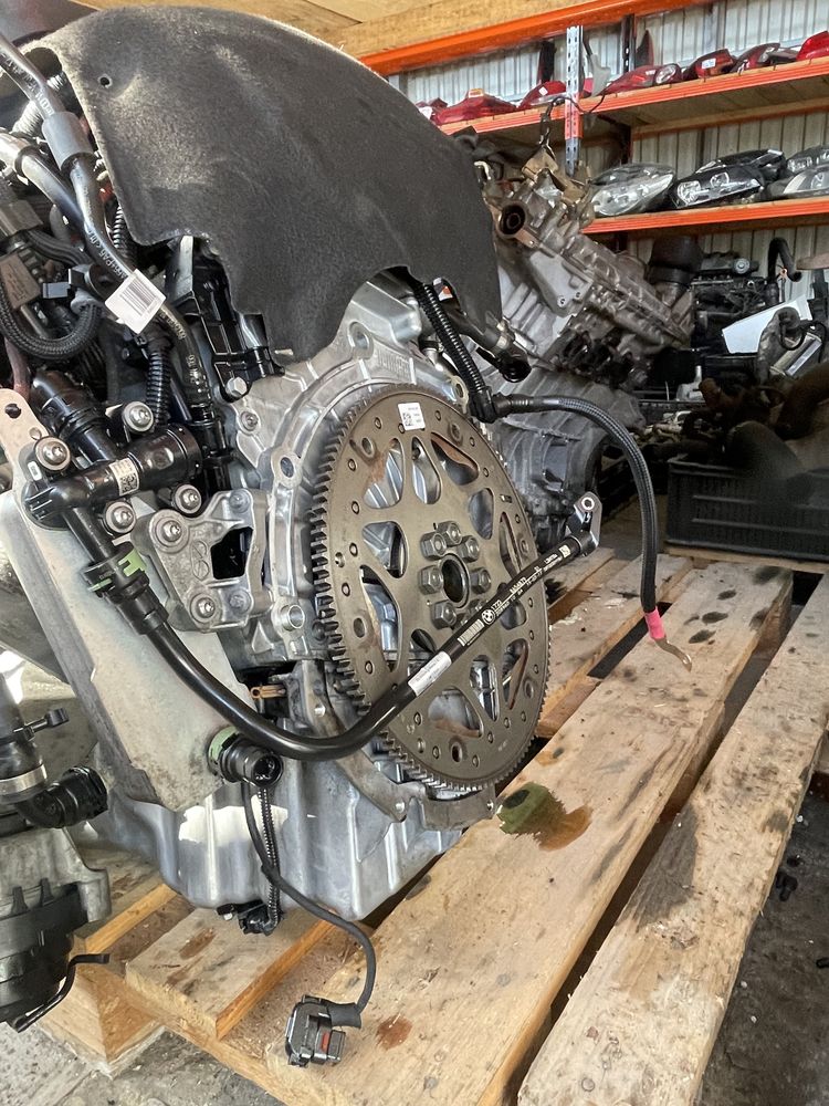 Suport filtru ulei motor BMW seria 5 G30 2.0 d 2017