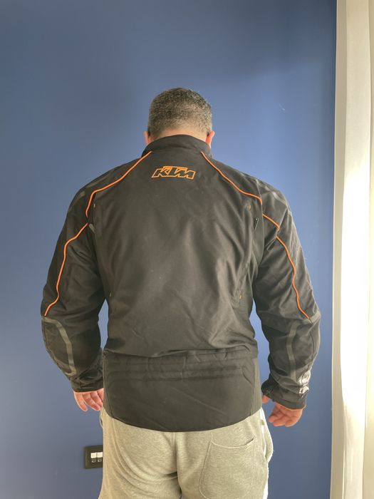 Яке за мотор ktm размер xl