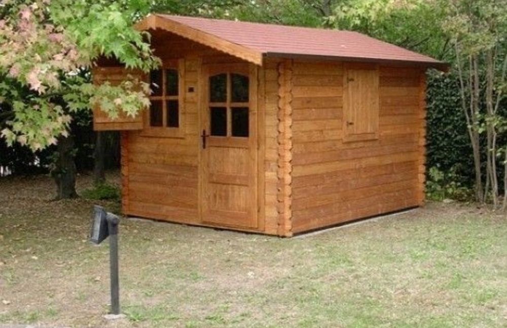 Foișoare terase magazii casute etc