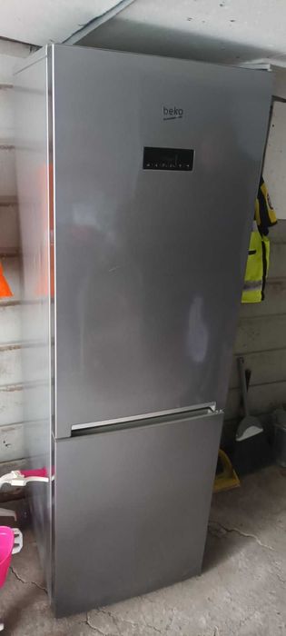 Хладилник с фризер - Beko