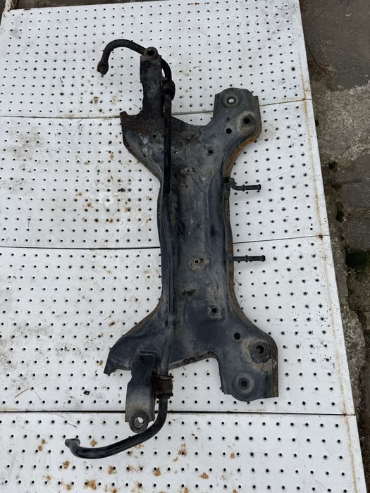 Cadru motor jug punte fata Skoda Fabia 3 2015-2021
