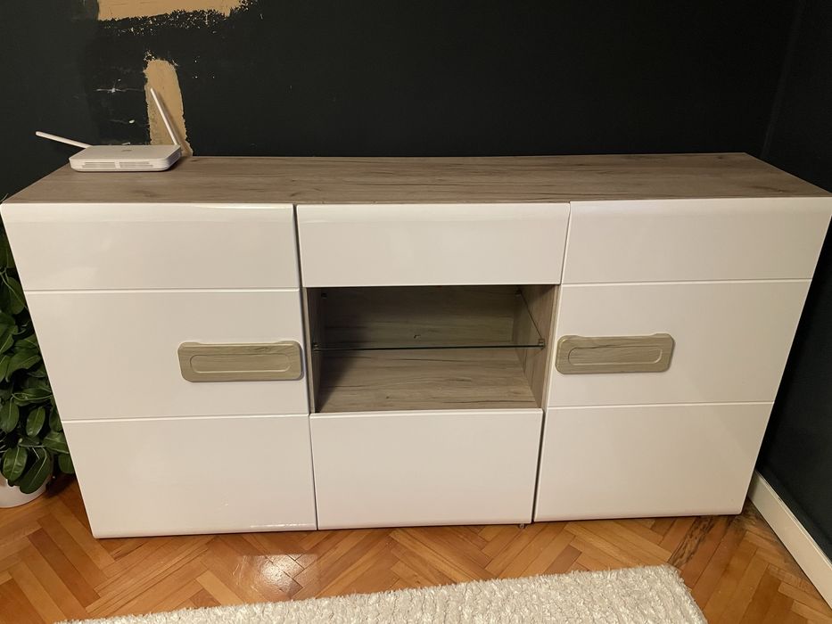 Comoda mdf , stare impecabil
