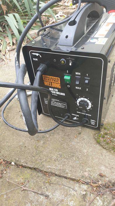 aparat sudura MIG- Chicago Electric