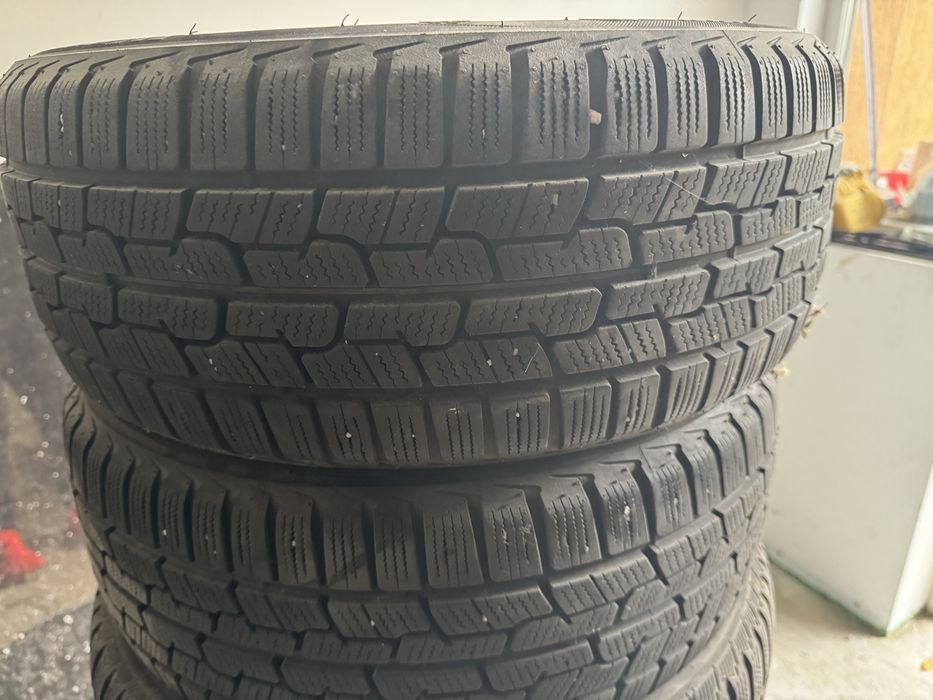 Vand cauciucuri de iarna 195/50 R15,185/65 R14,185/65 R15,195/65 R16,2