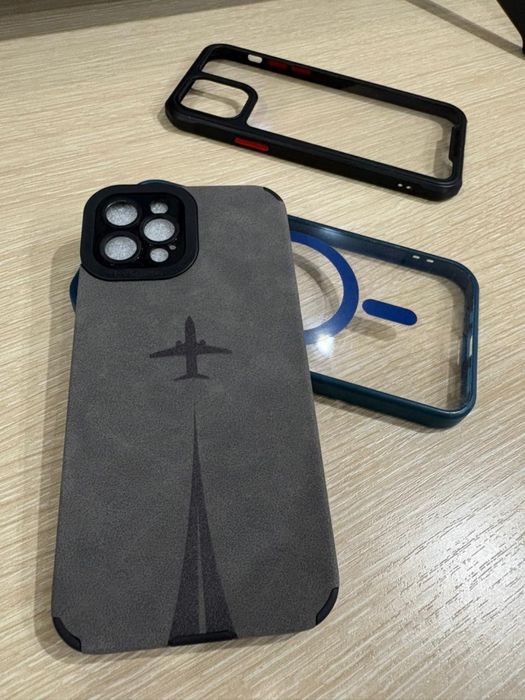 Чехлы айфон 12про