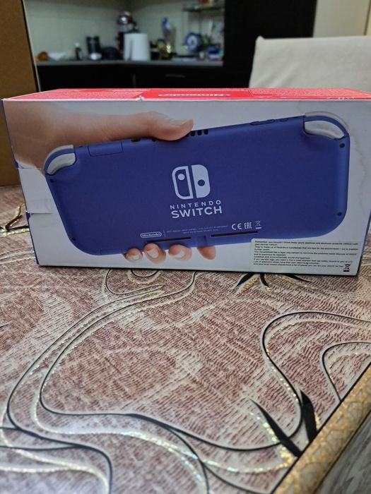Nintendo Switch Lite blue