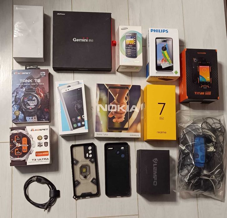 Smartphone functionale si defecte la volum, cu accesorii si cutii orig