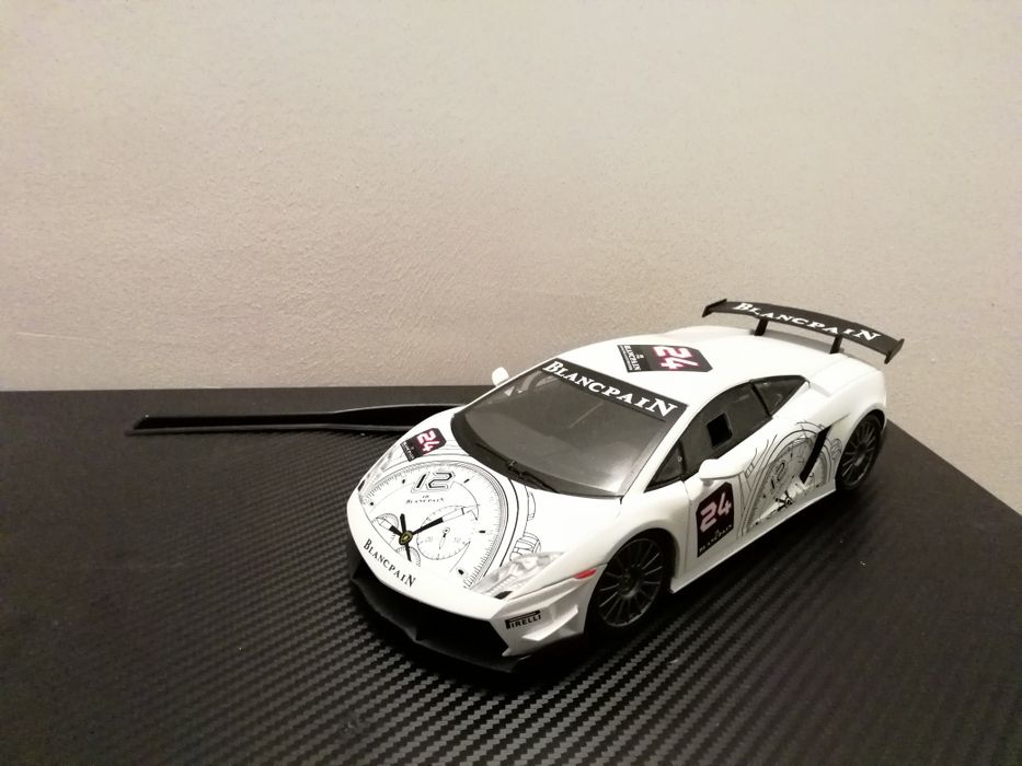Lamborghini 1:18