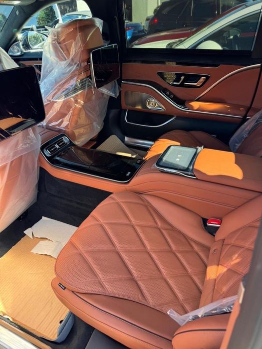 Mercedes-Maybach S-Класс