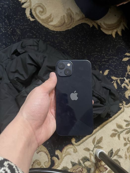 Айфон 13 пишите по ватсапу