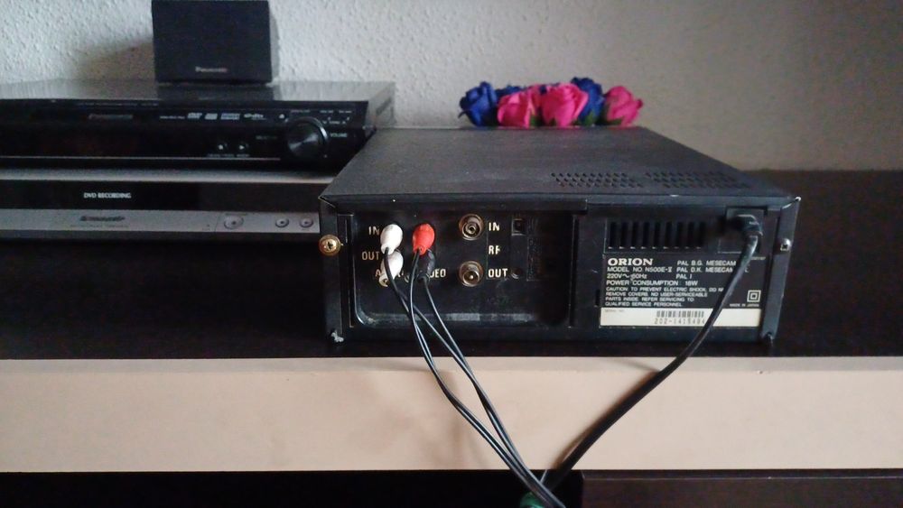 De vânzare video player cu înregistrare ORION  și recorder GRUNDING