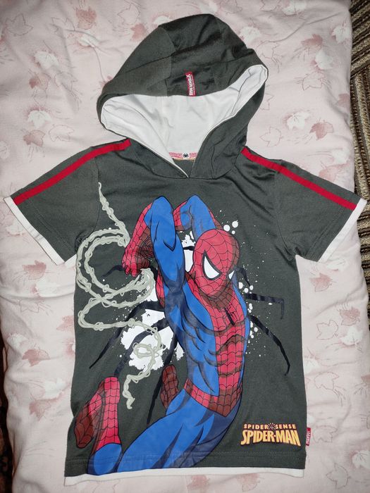 Футболка с капюшоном детская Spiderman, б/у, возраст 8-12 лет